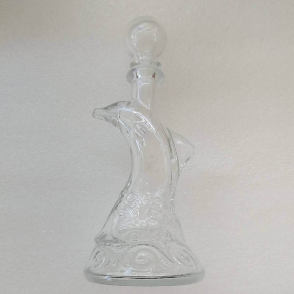 Dolphine Clear Glass Decorative Cruet Decanter